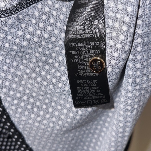 Ruffle Collar Blouse - Picture 6 of 7